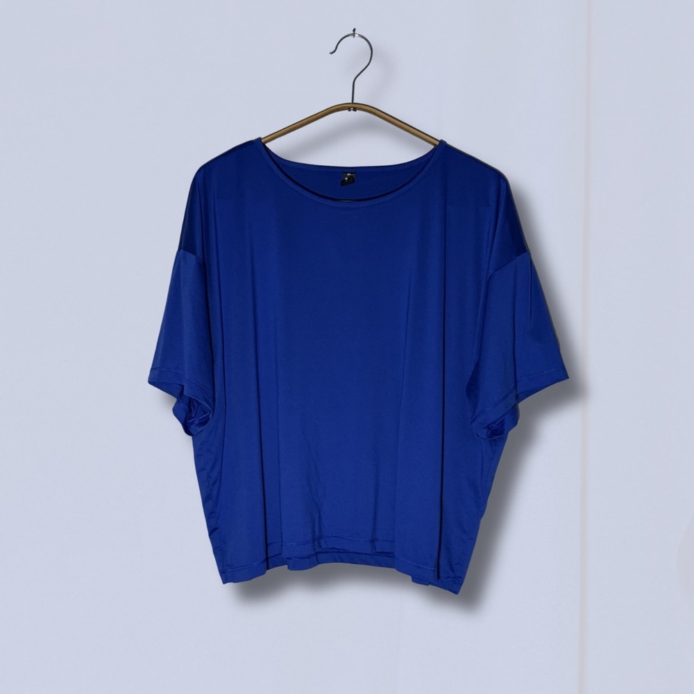 Under Armour Women's Royal Blue Short Sleeve crop Top
